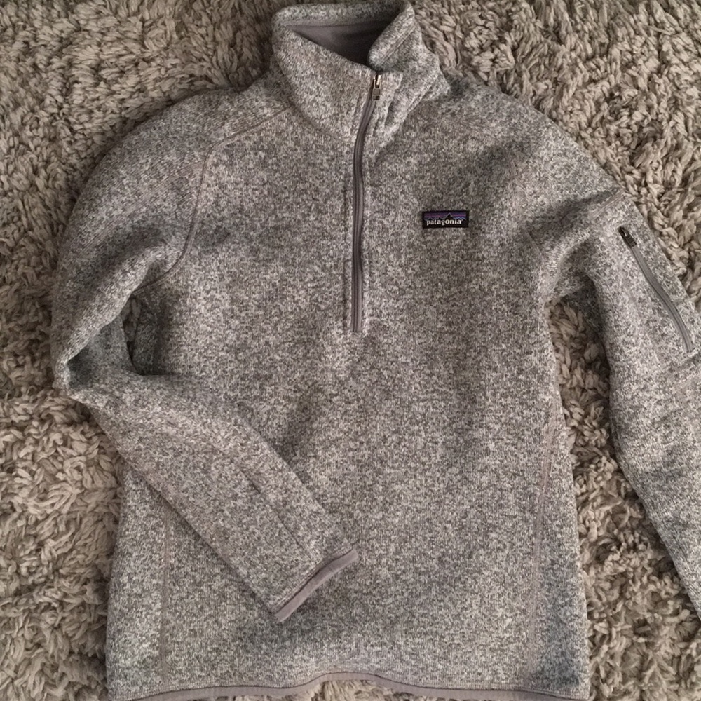 Grey Patagonia half zip
